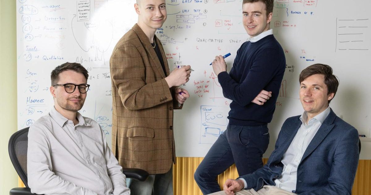 DROPIDEA | دروب ايديا - شركة ناشئة بريطانية تتفوق على نماذج «أوبن إيه آي» و«أنثروبيك» بنموذج أصغر