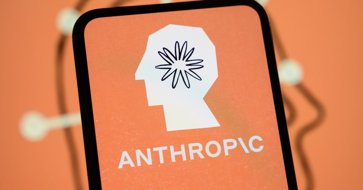 DROPIDEA | دروب ايديا - Export Ban Opens the Door: Asian Companies Advance Competing AI Models to Rival Anthropic
