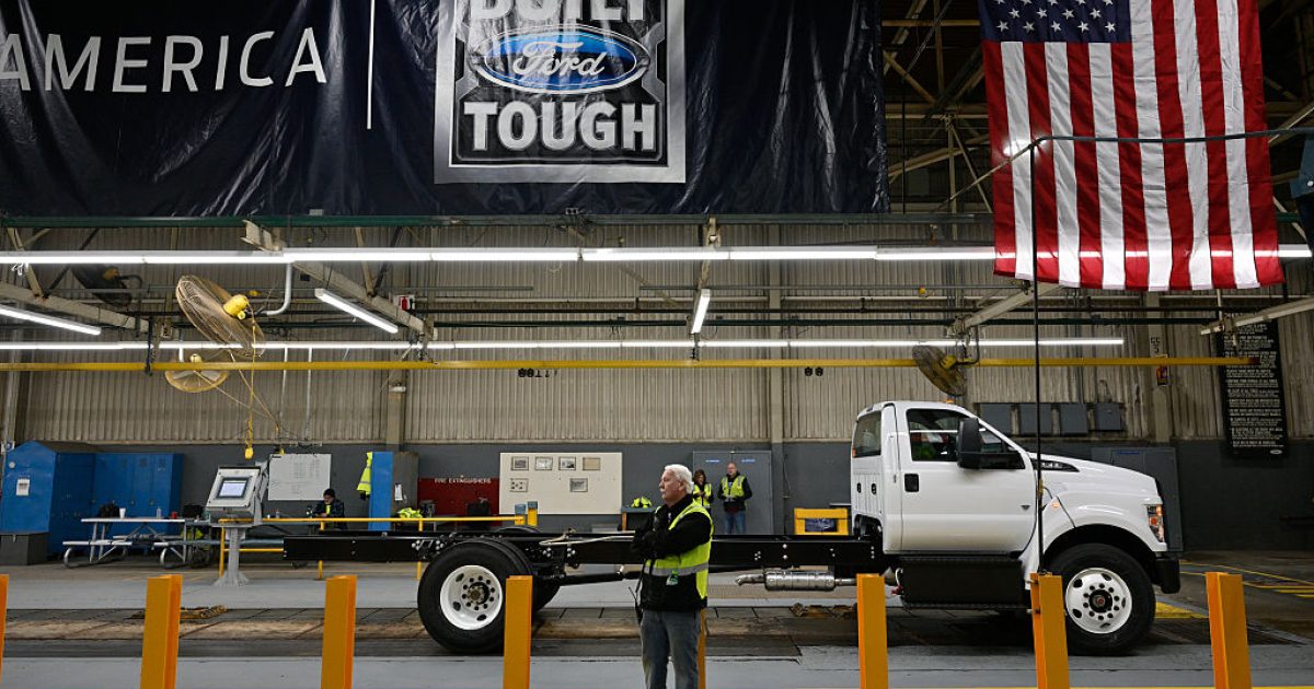 DROPIDEA | دروب ايديا - Ford Brings Back Veteran Engineers After AI Fails to Deliver