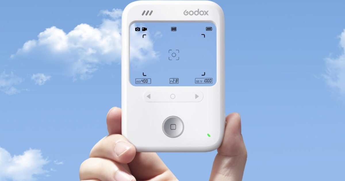 DROPIDEA | دروب ايديا - Godox C100 Camera: Transparent LCD Screen for Just $29
