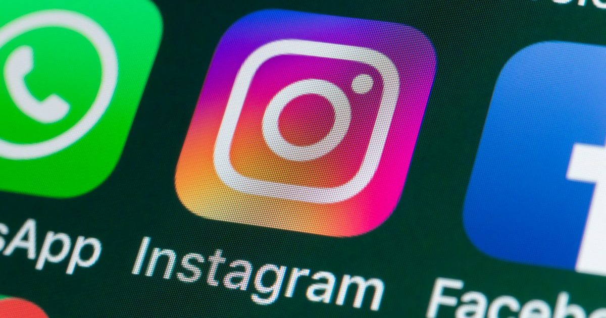 DROPIDEA | دروب ايديا - Meta's Muse Image Feature: How to Prevent AI from Using Your Photos?