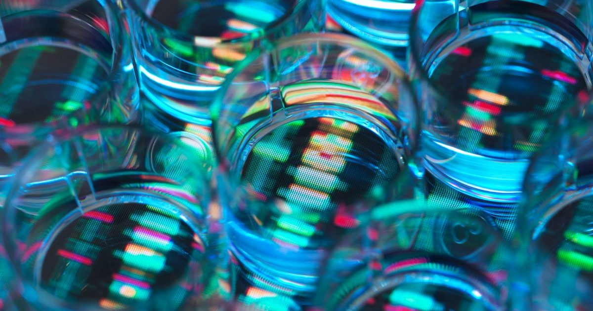 DROPIDEA | دروب ايديا - OpenAI Researcher Set to Launch AI Drug Discovery Startup