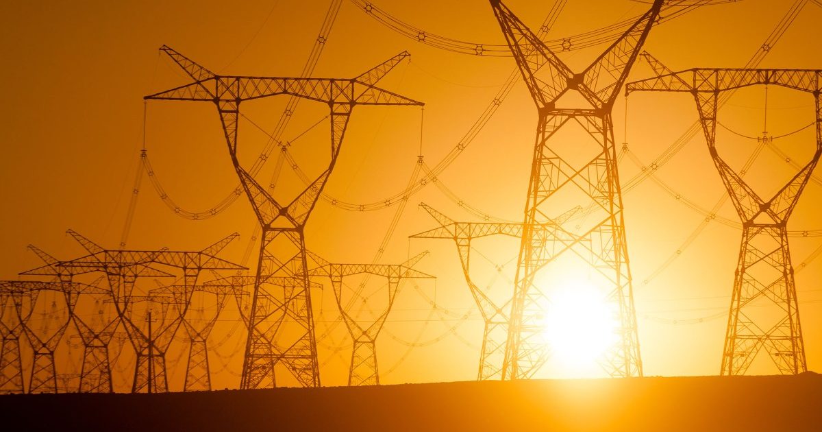 DROPIDEA | دروب ايديا - Power Cuts to Data Centers to Protect the US Grid from Collapse