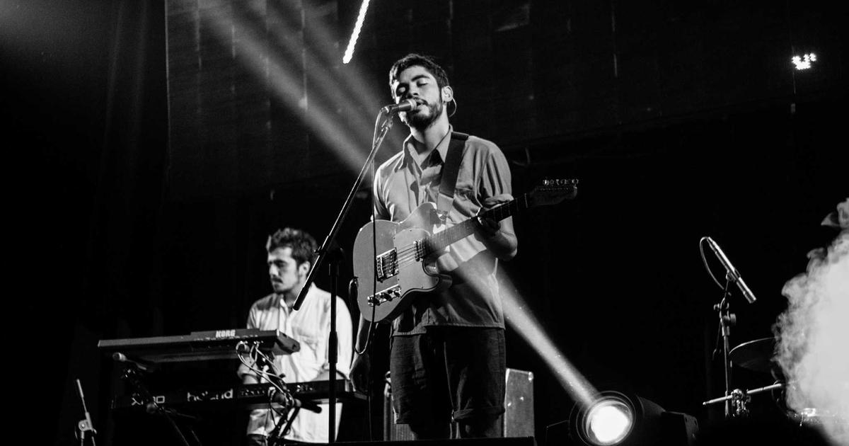 DROPIDEA | دروب ايديا - Explaining the use of the private Twitter circle for friends “Twitter Circle”